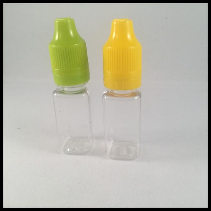 Квадратная пластиковая Скеезабле капельница разливает превосходное представление по бутылкам низкой температуры